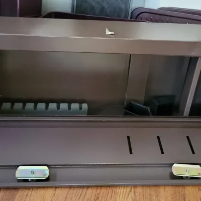 Metal Gun Safe, very heavy