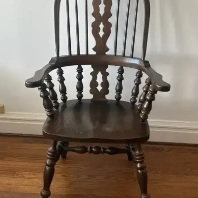 Nicholas & Stone Co. Windsor Chair