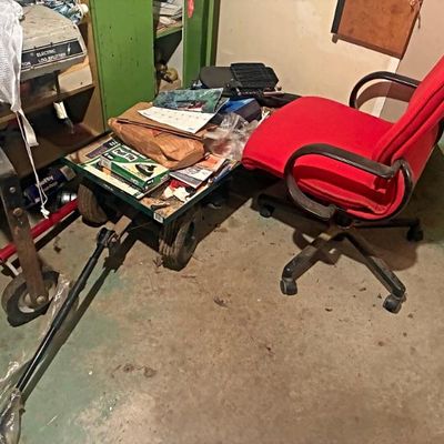Estate sale photo