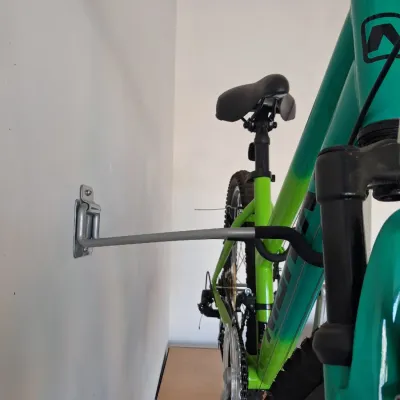 Sale Photo Thumbnail #16: NISHIKI PUEBLO WOMEN'S MOUNTAIN BIKE AND WALL HANGING MOUNT
- FRAME SIZE: 15" SMALL (FITS 5'3" - 5'7")
- WHEEL SIZE: 26 INCH
- SHIMANO REVOSHIFT 7-SPEED SHIFTERS
- GREEN/TEAL GRADIENT FRAME
- GOOD CONDITION WITH MINOR SIGN OF USE
- AND MORE