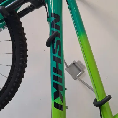 Sale Photo Thumbnail #14: NISHIKI PUEBLO WOMEN'S MOUNTAIN BIKE AND WALL HANGING MOUNT
- FRAME SIZE: 15" SMALL (FITS 5'3" - 5'7")
- WHEEL SIZE: 26 INCH
- SHIMANO REVOSHIFT 7-SPEED SHIFTERS
- GREEN/TEAL GRADIENT FRAME
- GOOD CONDITION WITH MINOR SIGN OF USE
- AND MORE