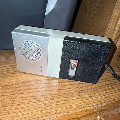 Sale Photo Thumbnail #718: Vintage Norelco Pocket Memo LFH 0085 Voice Recorder