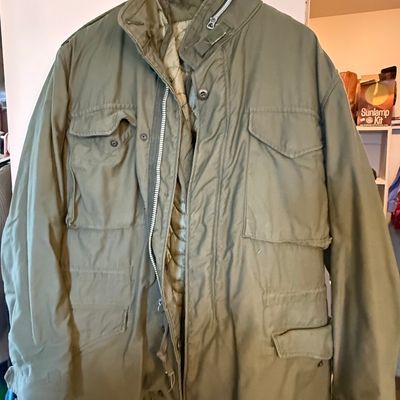 Sale Photo Thumbnail #197: US Military M-65 Field Jacket