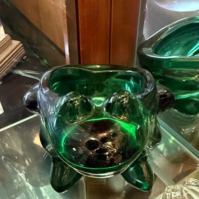 Sale Photo Thumbnail #673: Vintage Indiana Glass Green Frog Votive Holder