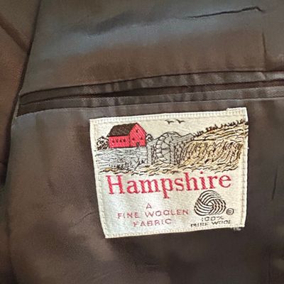 Sale Photo Thumbnail #449: Hampshire 100% Pure Wool Men's Blazer