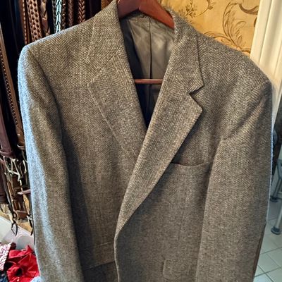 Sale Photo Thumbnail #405: Men's Grey Herringbone Wool Sport Coat