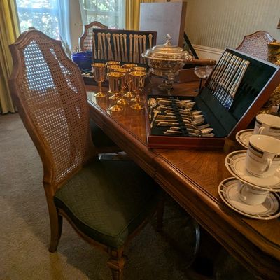 Sale Photo Thumbnail #8: Dining Table with Six Chairs and Two Leaves