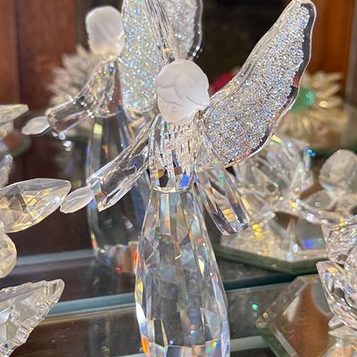 Sale Photo Thumbnail #665: Swarovski Crystal Angel with Sparkling Wings (946480)