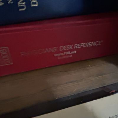 Sale Photo Thumbnail #1177: 2008 Physicians' Desk Reference (PDR), 62nd Edition