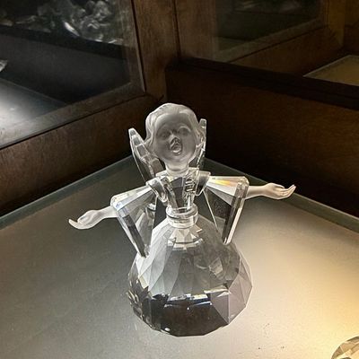 Sale Photo Thumbnail #429: Swarovski Crystal 'Cheerful Times' Angel Figurine (Article #194761)