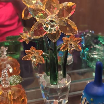 Sale Photo Thumbnail #342: Swarovski Crystal 'Flower Dreams' Daffodils Figurine