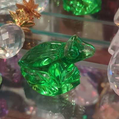 Sale Photo Thumbnail #187: Moser Czech Republic Green Glass Frog Figurine