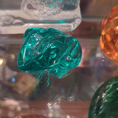 Sale Photo Thumbnail #35: Daum France Pate de Verre Frog Figurine