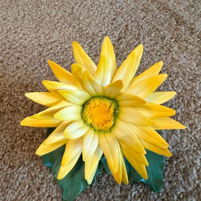 Sale Photo Thumbnail #1018: Jabar Capodimonte Porcelain Sunflower Wall Plaque