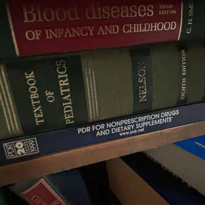 Sale Photo Thumbnail #322: Collection of Vintage Reference and Medical Textbooks