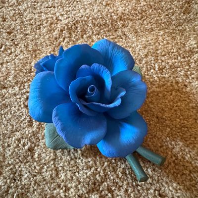Sale Photo Thumbnail #696: Napoleon Italy Capodimonte Style Porcelain Blue Rose