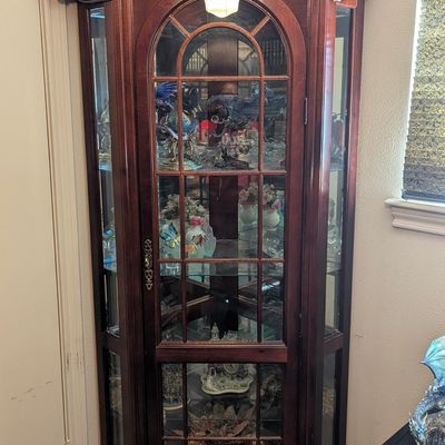 Sale Photo Thumbnail #45: Pulaski Furniture Medallion Cherry Corner Curio Cabinet