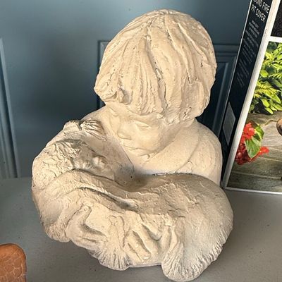 Sale Photo Thumbnail #632: Vintage 1981 Austin Productions Sculpture of Child Holding Baby