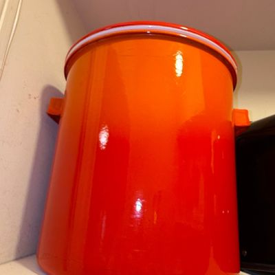 Sale Photo Thumbnail #268: Le Creuset Flame Enamel Steel Stockpot