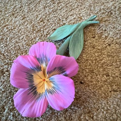 Sale Photo Thumbnail #947: Capodimonte Porcelain Pansy Wall Plaque