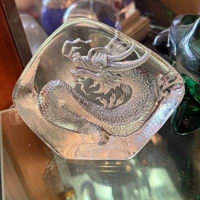 Sale Photo Thumbnail #361: Mats Jonasson Maleras Crystal Dragon Paperweight