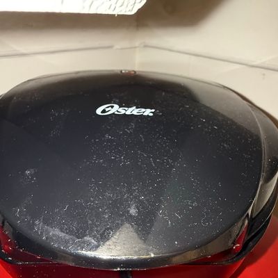 Sale Photo Thumbnail #1110: Oster Quesadilla Maker