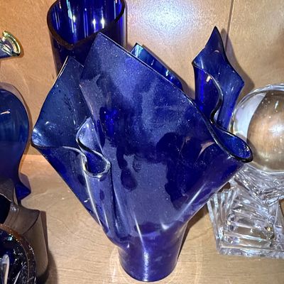 Sale Photo Thumbnail #508: Cobalt Blue Handkerchief Art Glass Vase