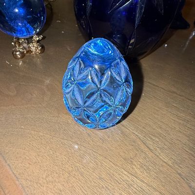 Sale Photo Thumbnail #672: Blue Glass Decorative Egg