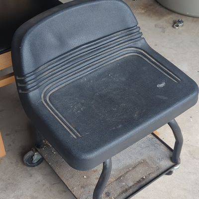 Sale Photo Thumbnail #911: Whiteside Manufacturing High-Rise Mechanic's Creeper Seat