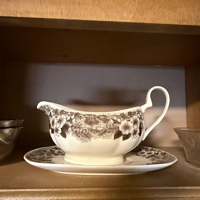 Sale Photo Thumbnail #745: Johnson Brothers Rose Chintz Gravy Boat with Underplate