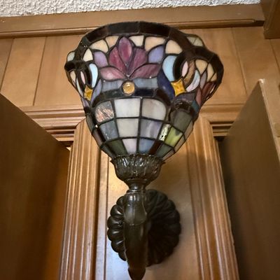 Sale Photo Thumbnail #84: Tiffany-Style Stained Glass Wall Sconce