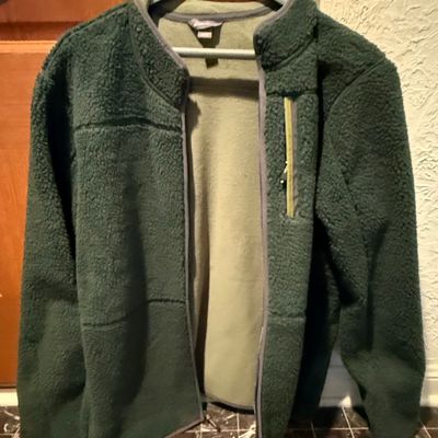 Sale Photo Thumbnail #699: Eddie Bauer Men's Chilali Faux Shearling Fleece Jacket