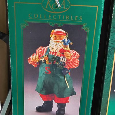 Sale Photo Thumbnail #1044: K&A Collectibles 'Master Toy Maker' Santa Figurine