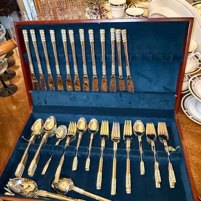 Sale Photo Thumbnail #139: Gold-Accented Stainless Steel Flatware Set