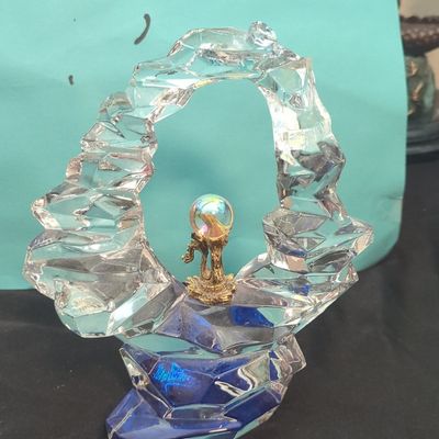 Sale Photo Thumbnail #1076: Crystal-Style Fantasy Figurine Reproduction