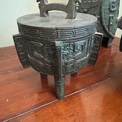 Sale Photo Thumbnail #335: Mid-Century Modern James Mont Style Verdigris Tripod ashtray Vessel