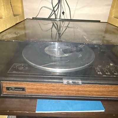 Sale Photo Thumbnail #249: Garrard Synchro-Lab Series Automatic Turntable