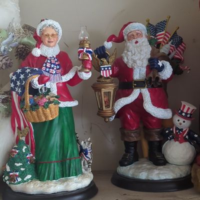Sale Photo Thumbnail #326: Danbury Mint Star Spangled Mrs. Claus and Santa Claus Figurines