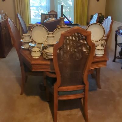 Sale Photo Thumbnail #6: Dining Table with Six Chairs and Two Leaves