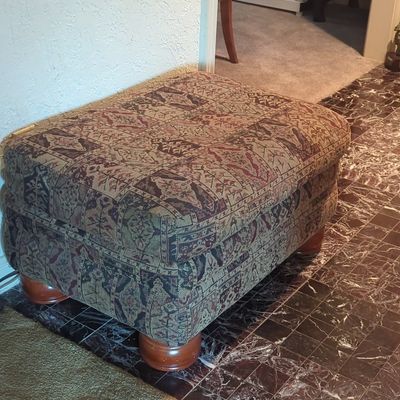 Sale Photo Thumbnail #299: Upholstered Ottoman with Turned Feet