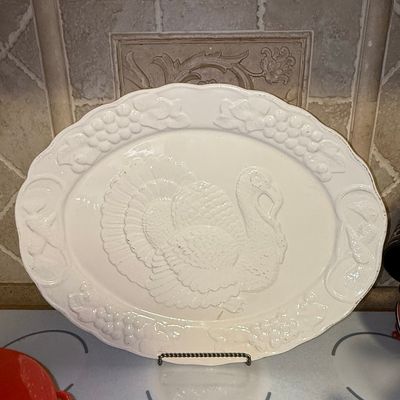 Sale Photo Thumbnail #529: Vintage El Camino Products Embossed Ceramic Turkey Platter