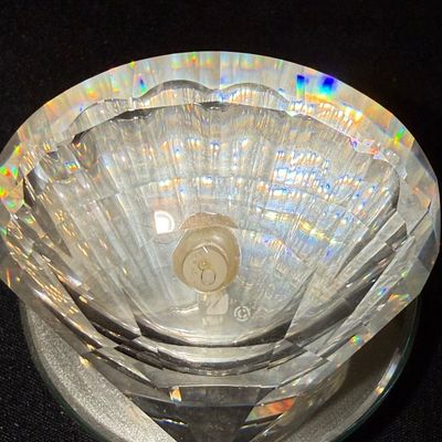 Sale Photo Thumbnail #496: Swarovski Crystal Clam Shell with Pearl