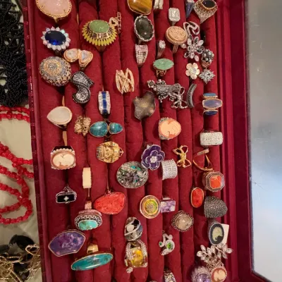 Sale Photo Thumbnail #101