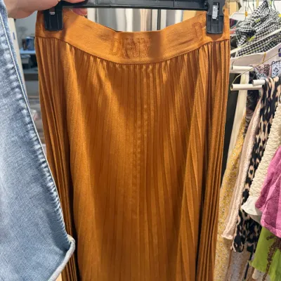 Sale Photo Thumbnail #102