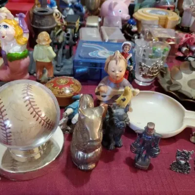 Sale Photo Thumbnail #173