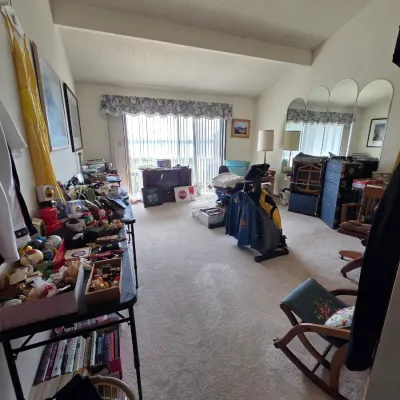 Sale Photo Thumbnail #568