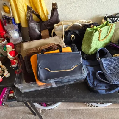 Sale Photo Thumbnail #563