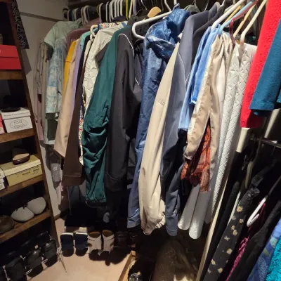 Sale Photo Thumbnail #579