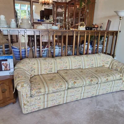 Sale Photo Thumbnail #385