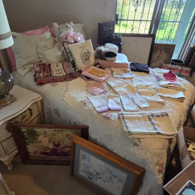 Sale Photo Thumbnail #244
